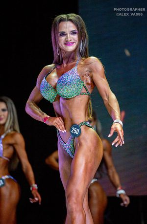 BIKINI МАСТЕРА +35